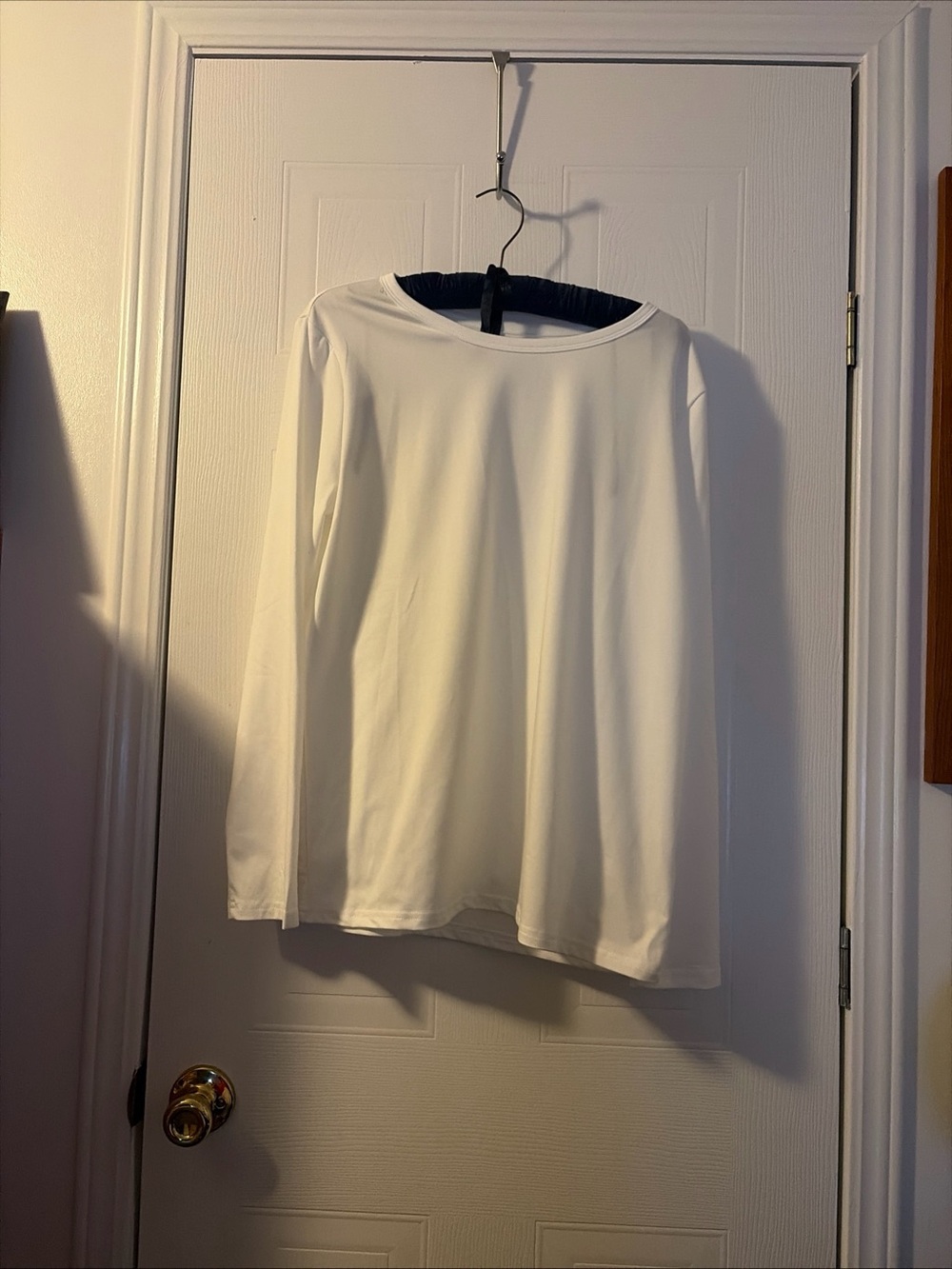 Women's White Size Large Long Sleeve Top